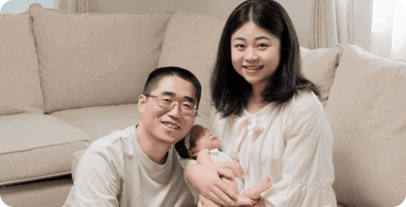 Dra. Ai Huang con su esposo y su bebé